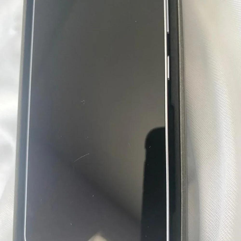 Samsung S25 128GB Icy Blue color, Unlocked sim card and esim